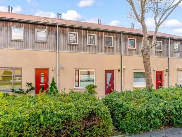 Woning te koop in Filmwijk, Almere-haven