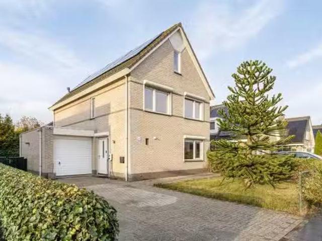 Woning te koop in Stripheldenbuurt, Almere-haven