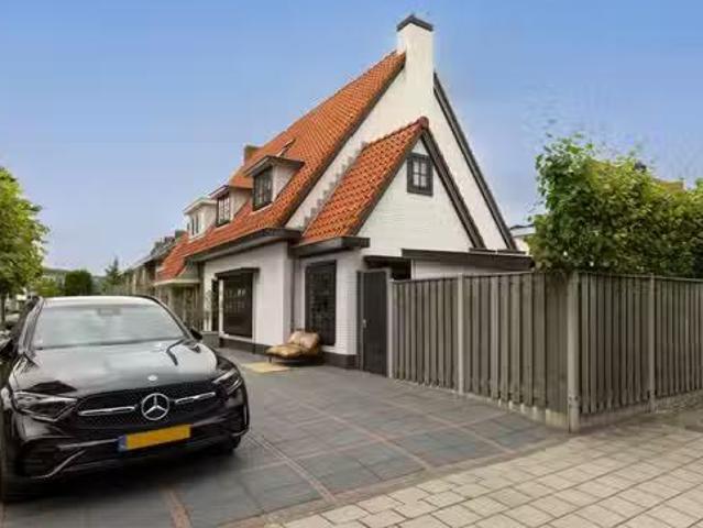 Woning te koop in Nieuw-West, Amsterdam