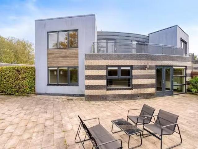 Woning te koop in Tussen de Vaarten, Almere-haven