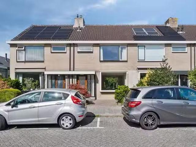 Woning te koop in Zevenkamp, Rotterdam