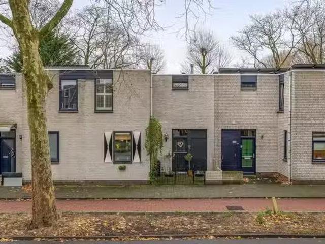 Woning te koop in Prinsenland, Rotterdam