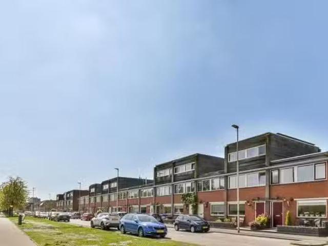 Woning te koop in Prinsenland, Rotterdam