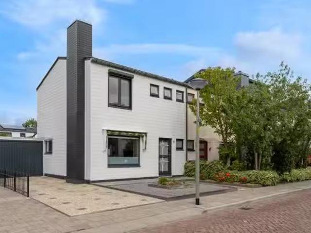 Woning te koop in Holy-Noord, Vlaardingen