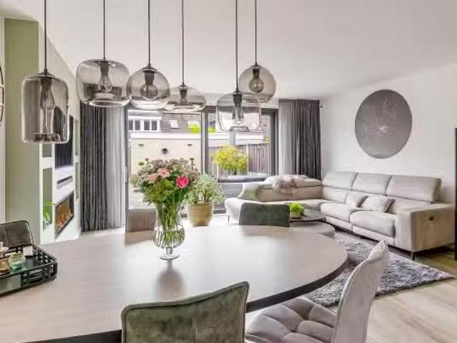 Woning te koop in Tussen de Vaarten, Almere-haven