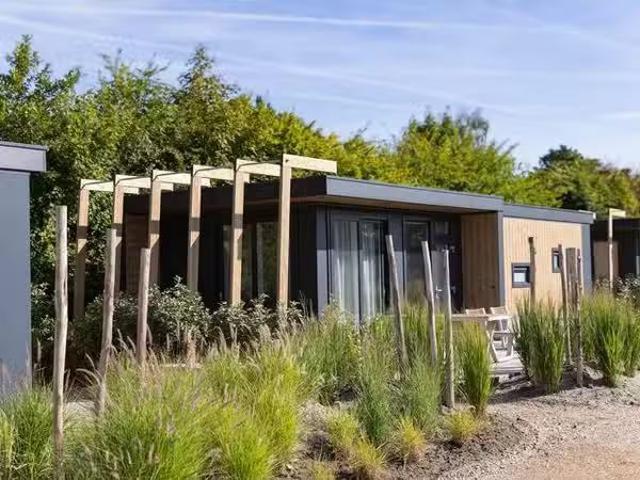 Woning te koop in Ouddorp, Zuid Holland