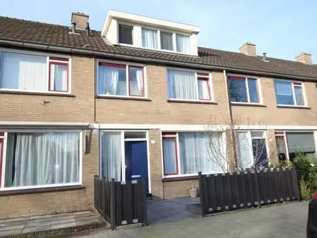 Woning te koop in Ommoord, Rotterdam