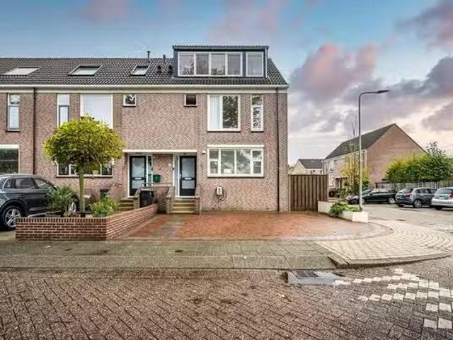 Woning te koop in Voorburg, Zuid Holland