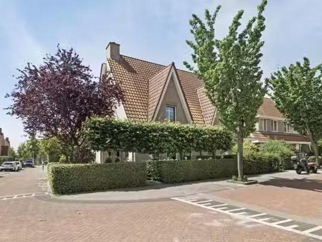 Woning te koop in Charlois, Rotterdam