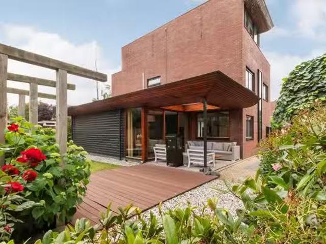 Woning te koop in 's-Gravenland, Rotterdam