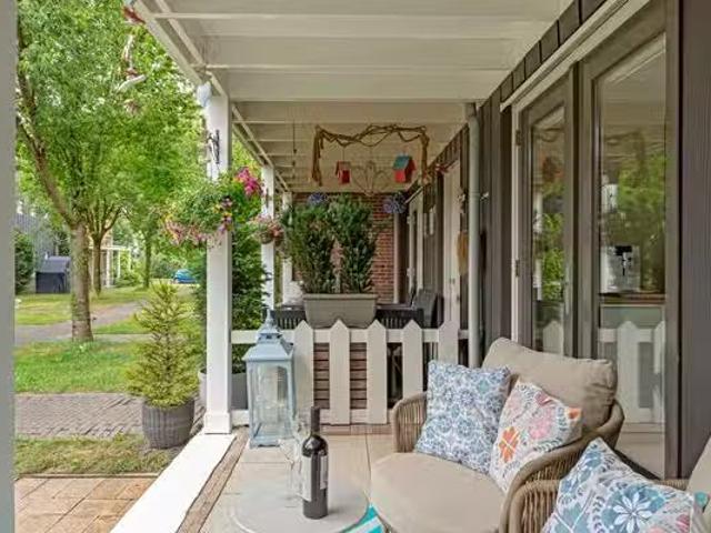 Woning te koop in Ommoord, Rotterdam