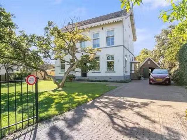 Woning te koop in Kadoelen, Amsterdam