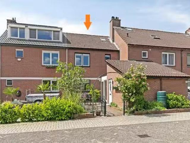 Woning te koop in Zevenkamp, Rotterdam