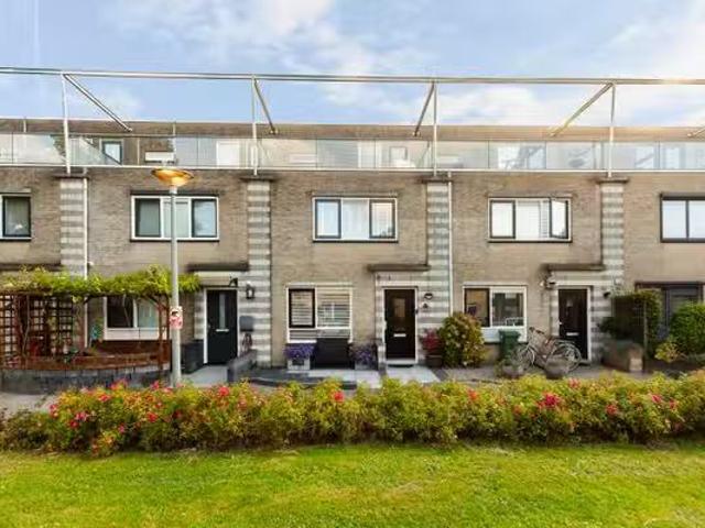 Woning te koop in Verzetswijk, Almere-haven