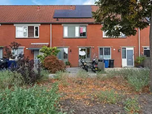 Woning te koop in Sterrenburg, Dordrecht