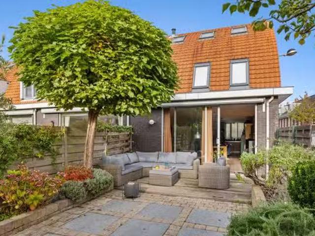 Woning te koop in De Vissen, Zuid Holland