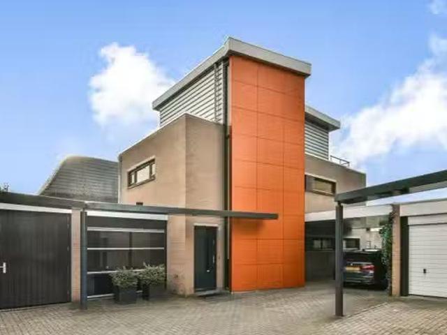 Woning te koop in Prinsenland, Rotterdam