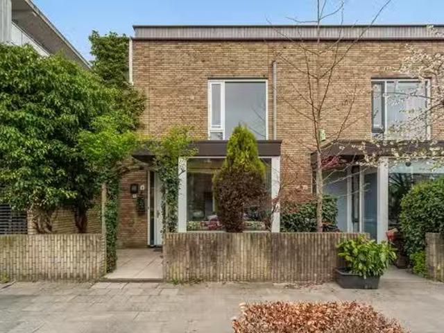 Woning te koop in Het Lage Land, Rotterdam