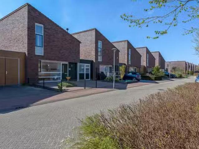 Woning te koop in Regenboogbuurt, Almere-haven