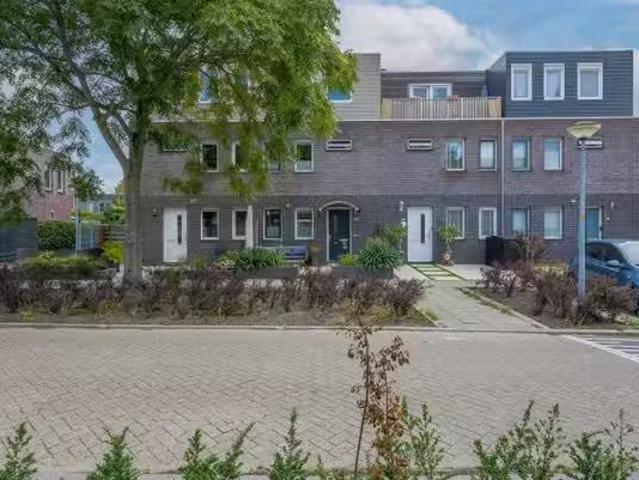 Woning te koop in Almere-haven, Flevoland