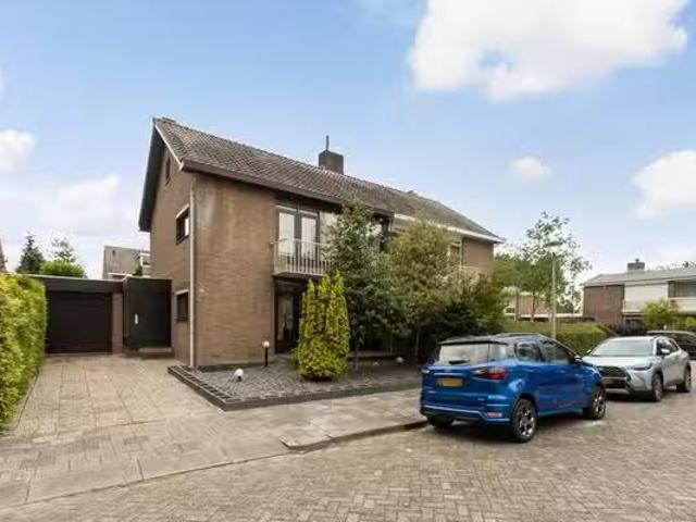 Woning te koop in Vlaardingerambacht, Vlaardingen