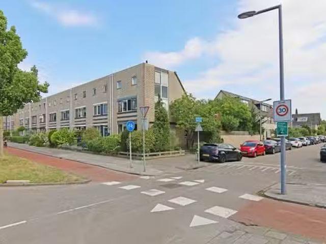 Woning te koop in 's-Gravenland, Rotterdam