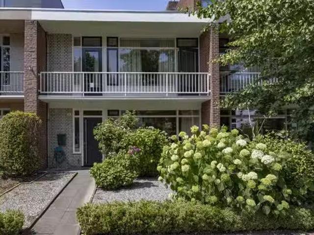 Woning te koop in West, Tilburg