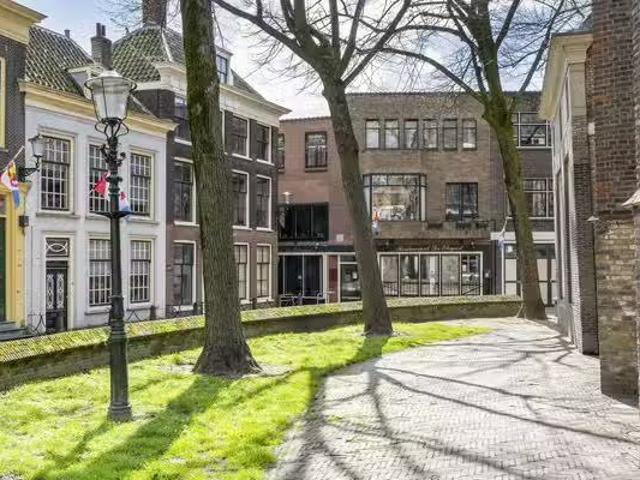 Woning te koop in Maastricht-Centrum, Maastricht