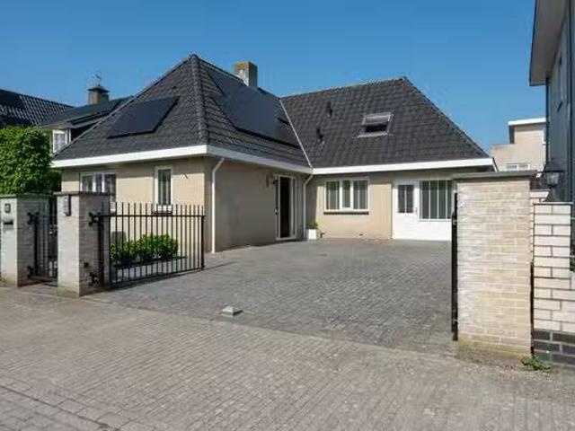 Woning te koop in Eilandenbuurt, Almere-haven