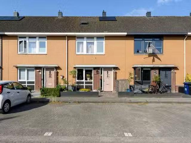 Woning te koop in Stripheldenbuurt, Almere-haven