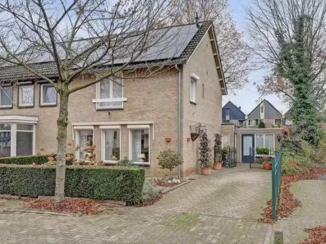 Woning te koop in Vossener, Venlo
