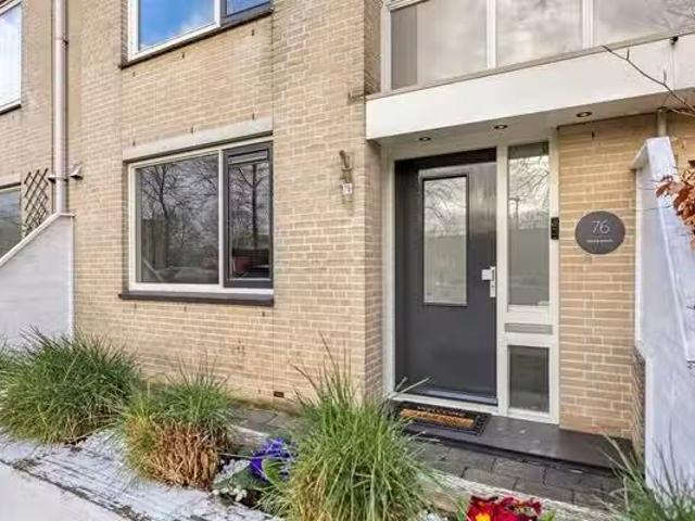 Woning te koop in Landgoederenbuurt, Almere-haven