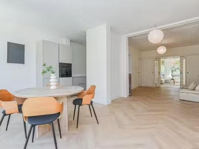 Woning te koop in Loosduinen, Zuid Holland