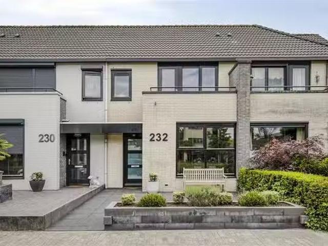 Landhuis te koop in Tilburg