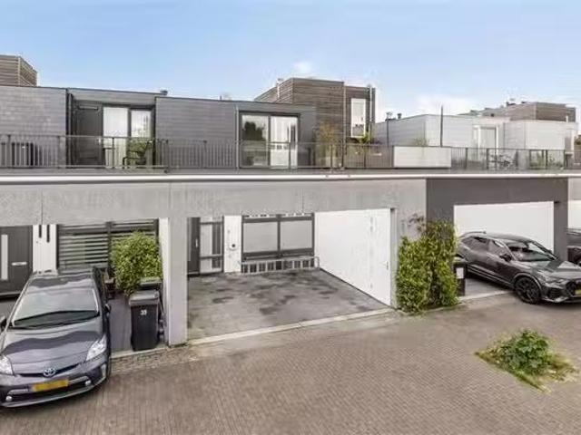 Woning te koop in Oost, Amsterdam