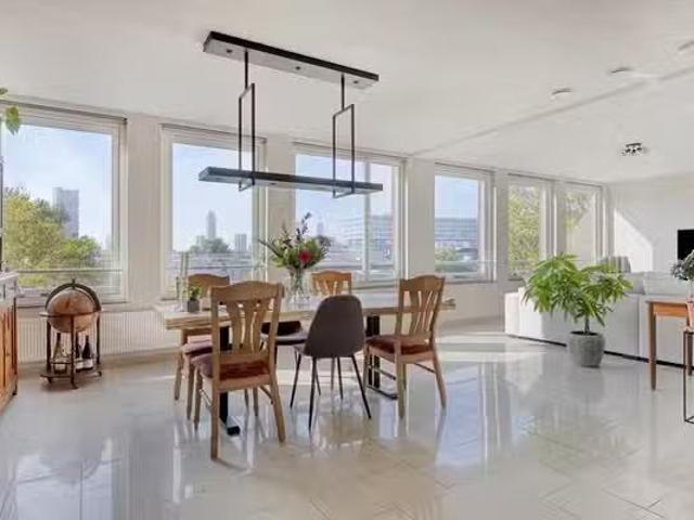 Woning te koop in IJsselmonde, Rotterdam