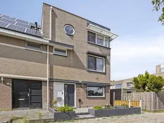 Woning te koop in Almere-haven, Flevoland