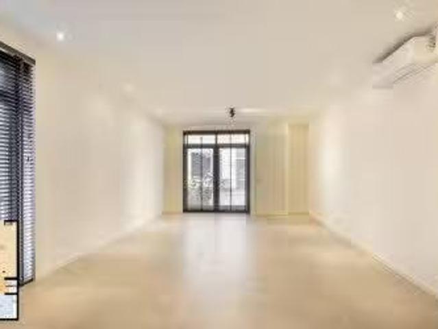 Woning te koop in Oostwijk, Vlaardingen