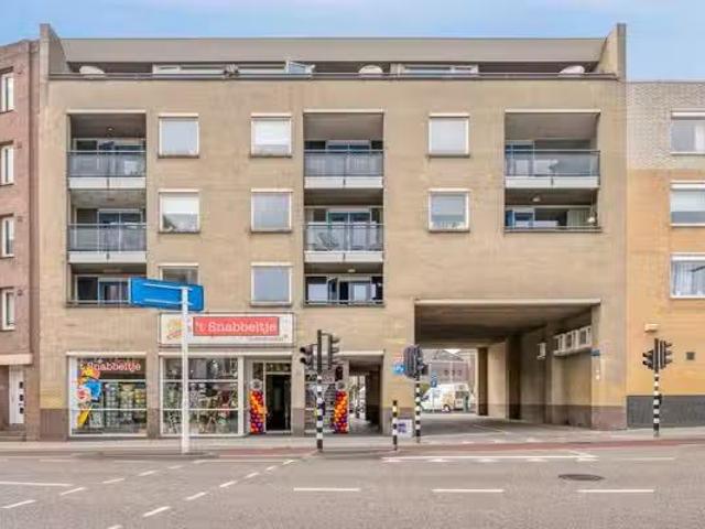 Woning te koop in Olland, Zuid Holland