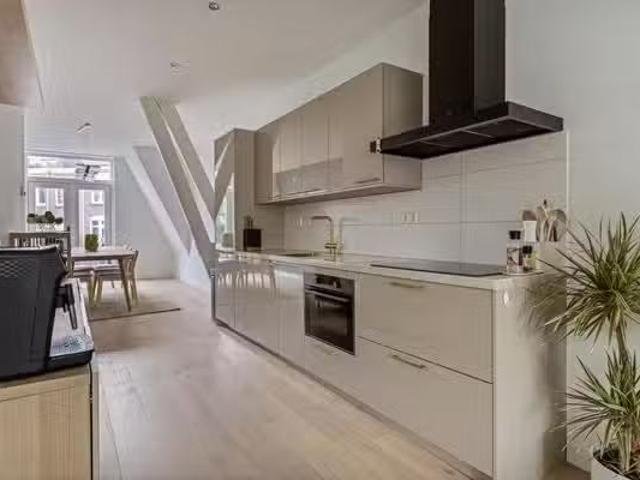 Woning te koop in Overschie, Rotterdam