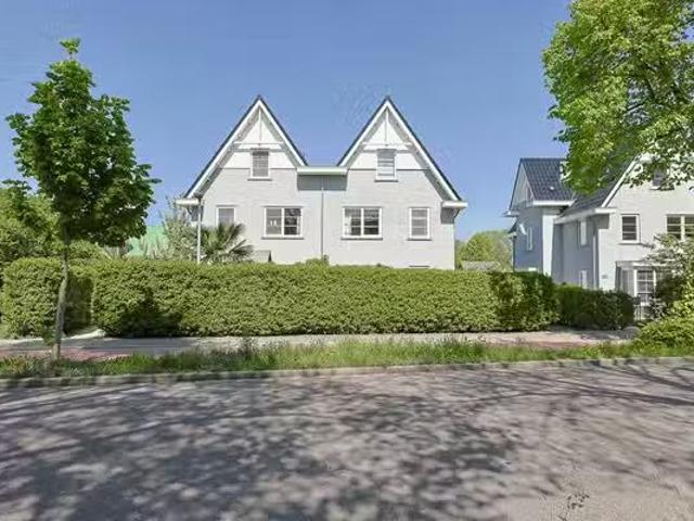 Woning te koop in Zeeheldenbuurt, Zuid Holland