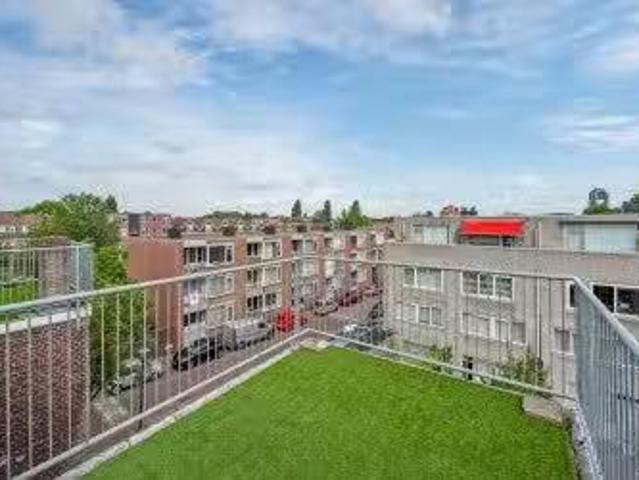 Woning te koop in Oostwijk, Vlaardingen