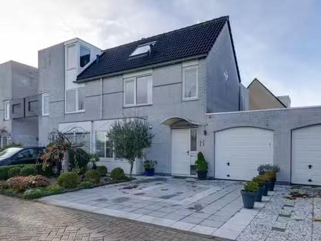 Woning te koop in Purmerend, Noord Holland