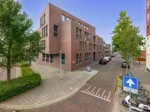 Woning te koop in Stratum, Noord Brabant