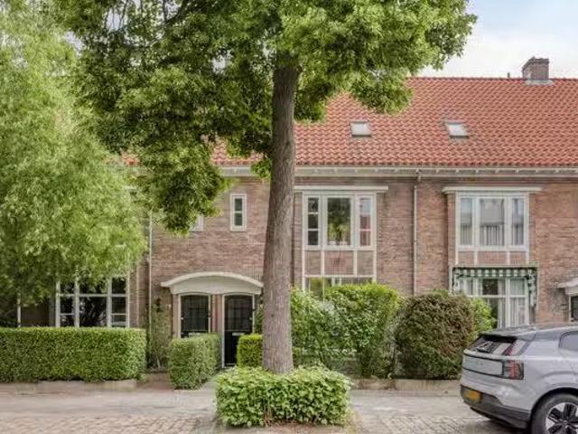 Woning te koop in Stratum, Noord Brabant