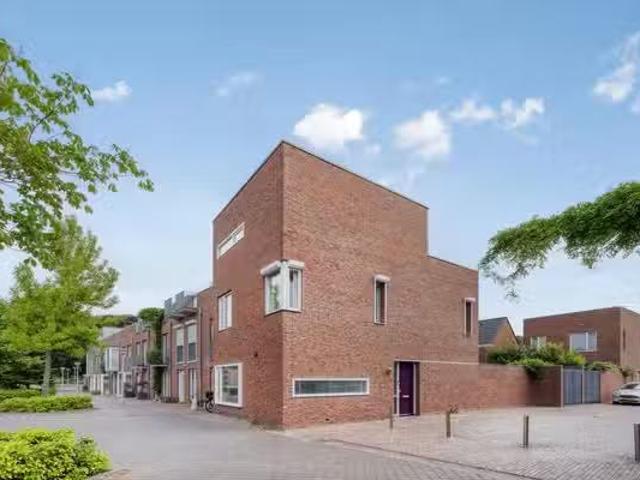 Woning te koop in Woensel-Zuid, Noord Brabant