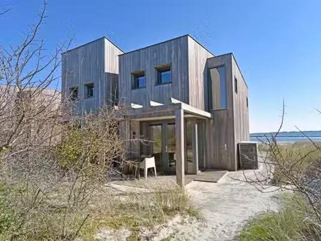 Woning te koop in Ouddorp, Zuid Holland