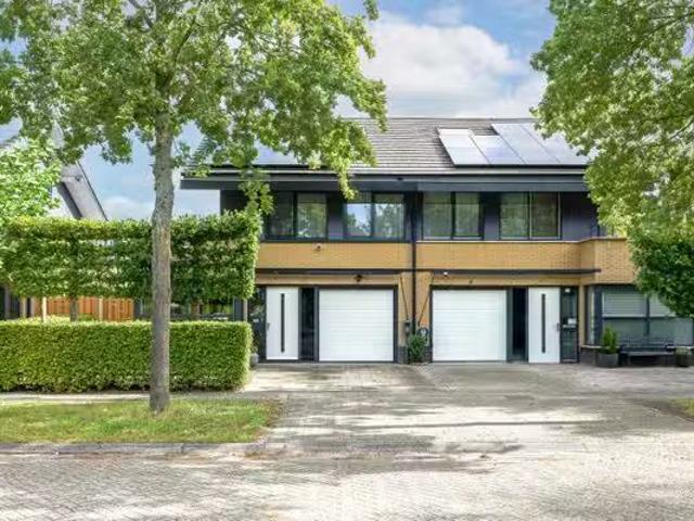 Woning te koop in Eilandenbuurt, Almere-haven