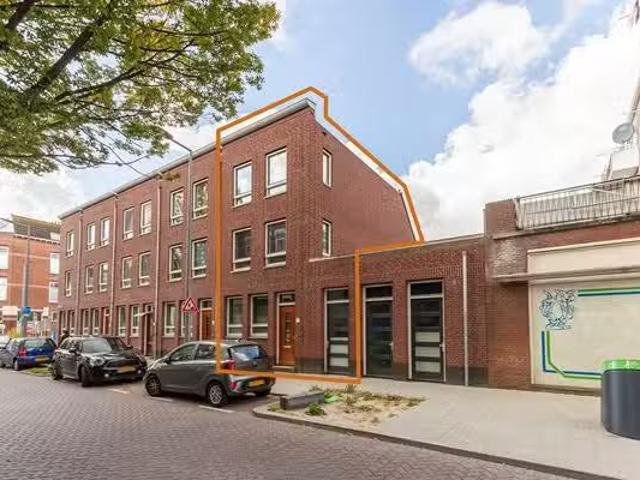Woning te koop in Bospolder, Rotterdam