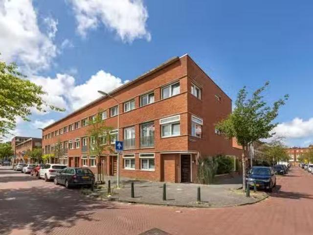 Woning te koop in Moerwijk, Zuid Holland